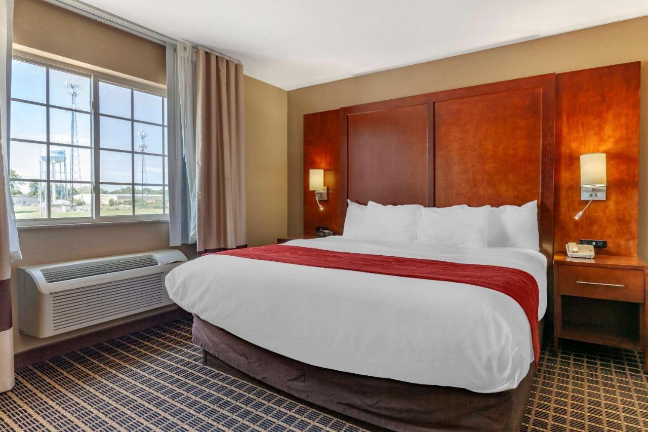 Comfort Suites Delavan - Lake Geneva Area Экстерьер фото